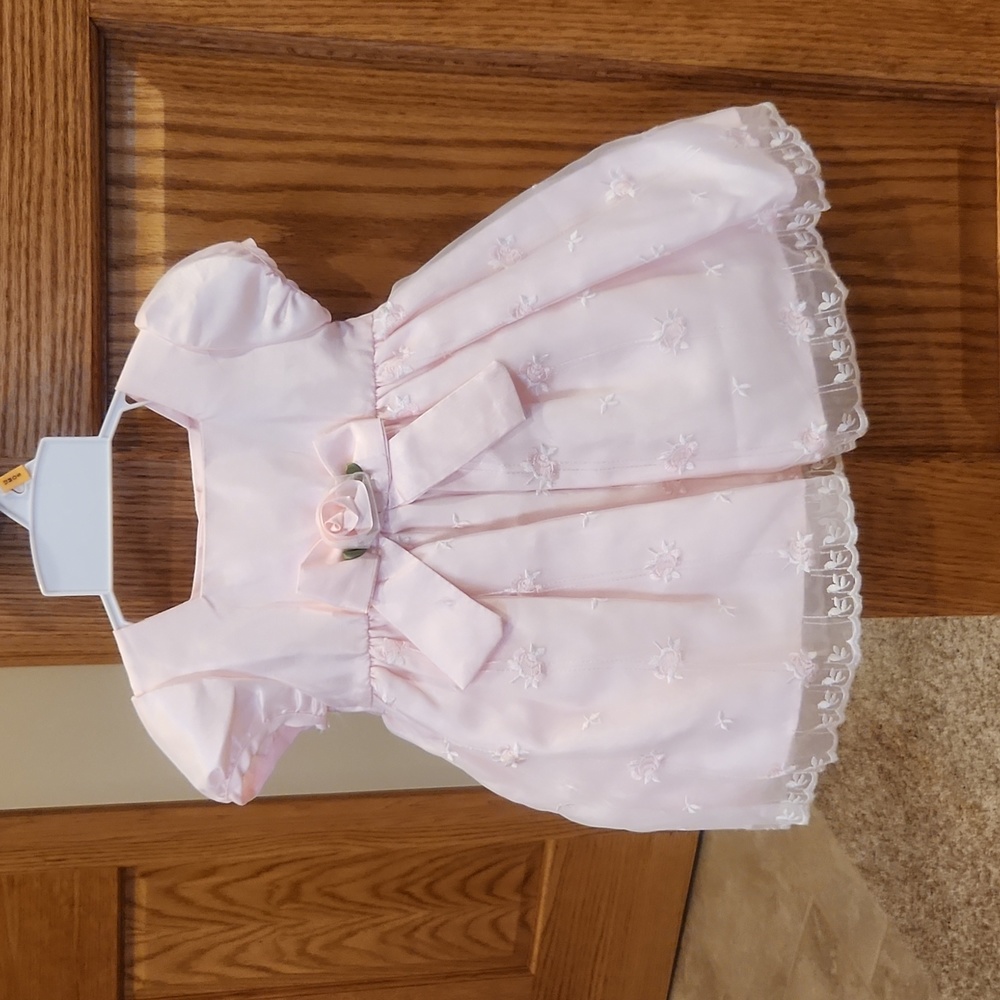 Youngland baby dress, size 12 month